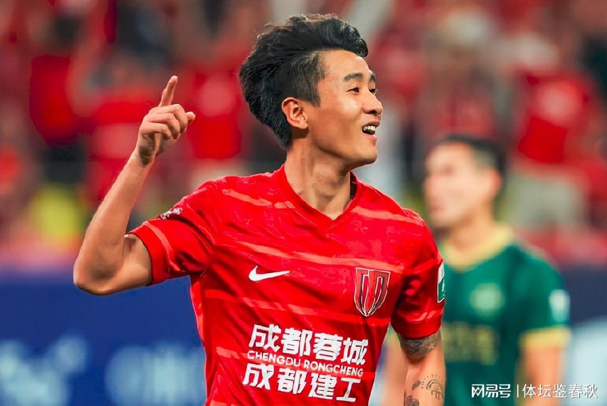 麻将-吴曦再获金球奖!韦世豪社媒表态令人遐想连篇,疑似不满中足联